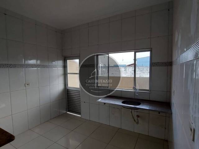 #4 - Kitnet para Locação em Mongaguá - SP - 3