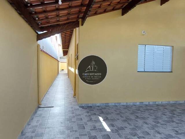 #76 - Casa para Venda em Mongaguá - SP - 2