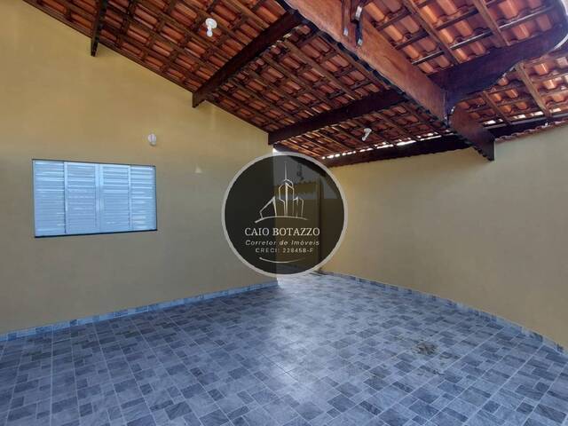 #77 - Casa para Venda em Mongaguá - SP - 2